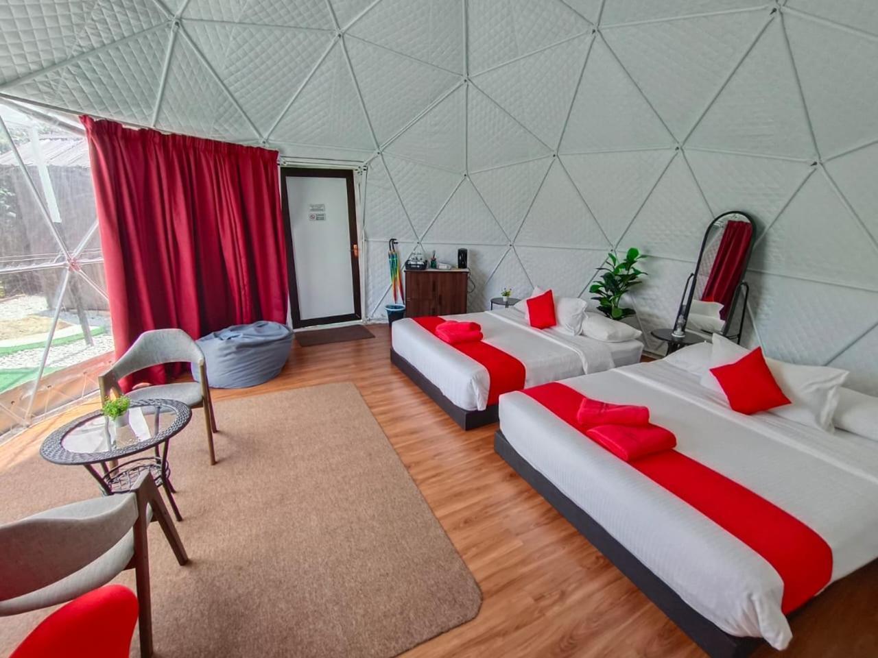 Hotel Glamz Hills Cameron Highlands Esterno foto