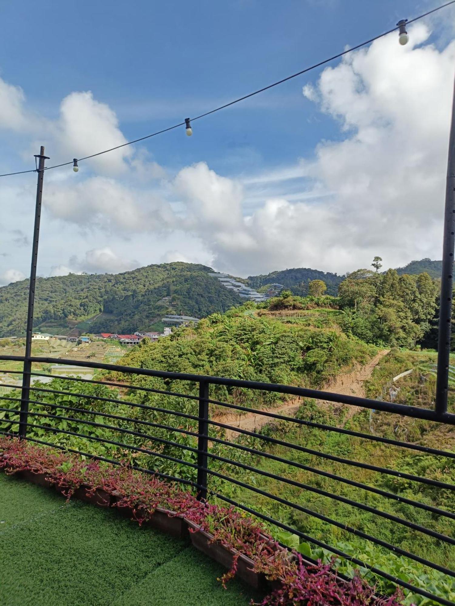 Hotel Glamz Hills Cameron Highlands Esterno foto